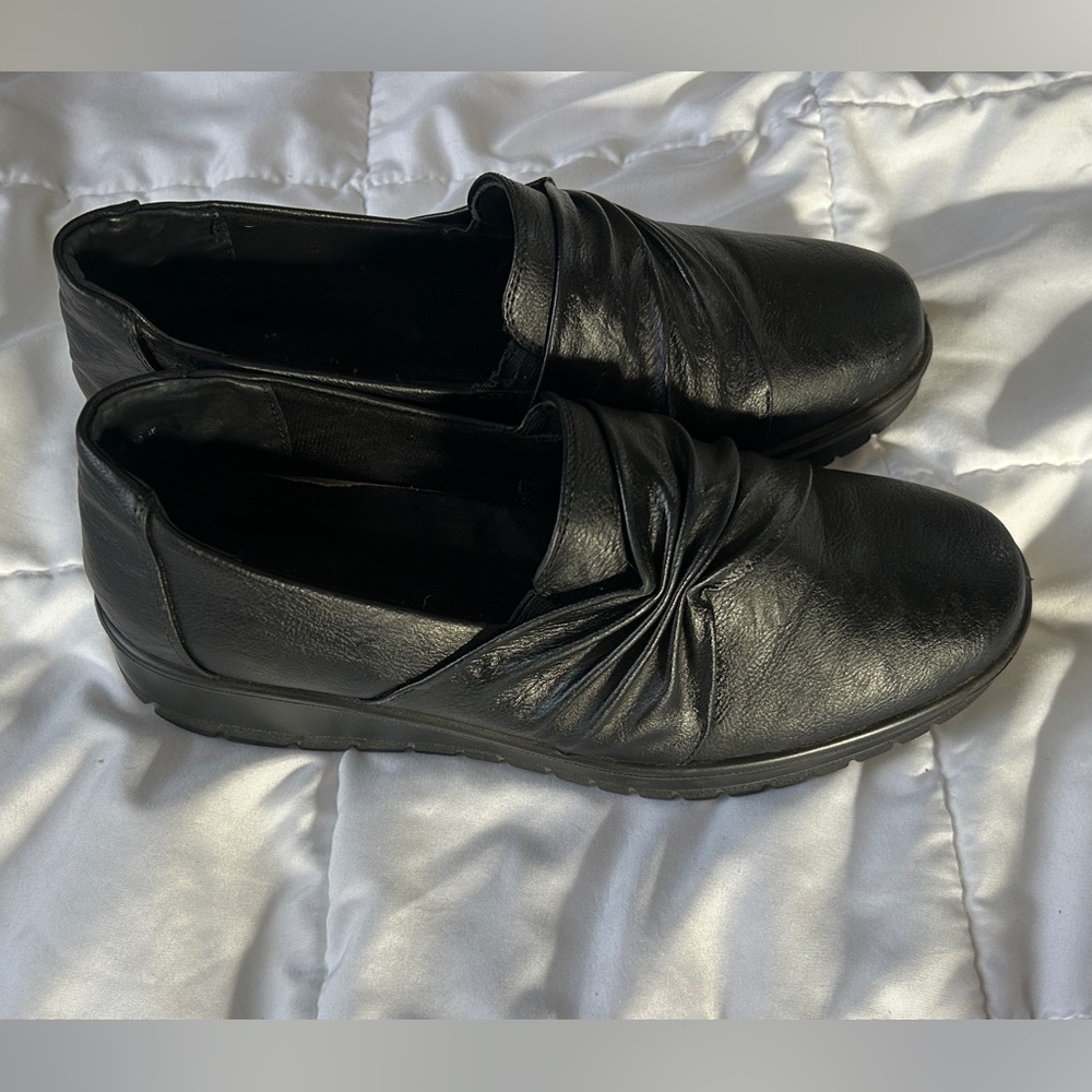Easy Street Black Slip-On Shoes